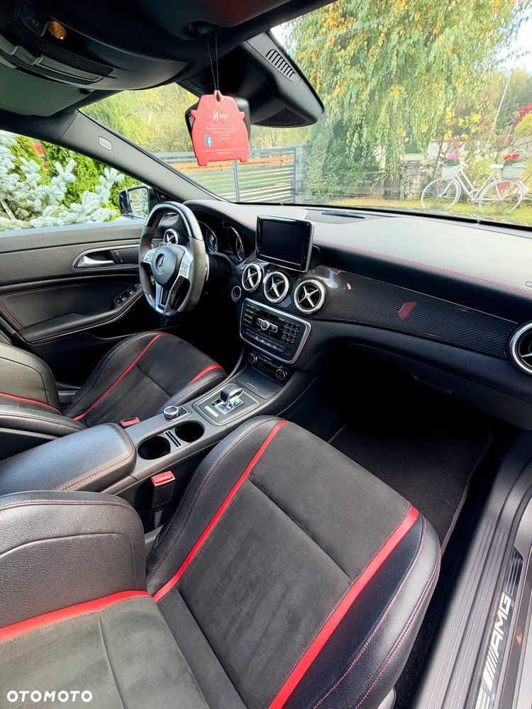 Mercedes-Benz CLA 45 AMG 4-Matic - 19