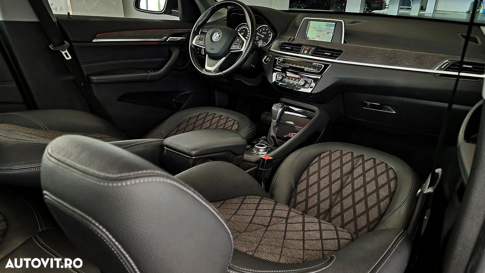 BMW X1 sDrive18i Aut. xLine - 27