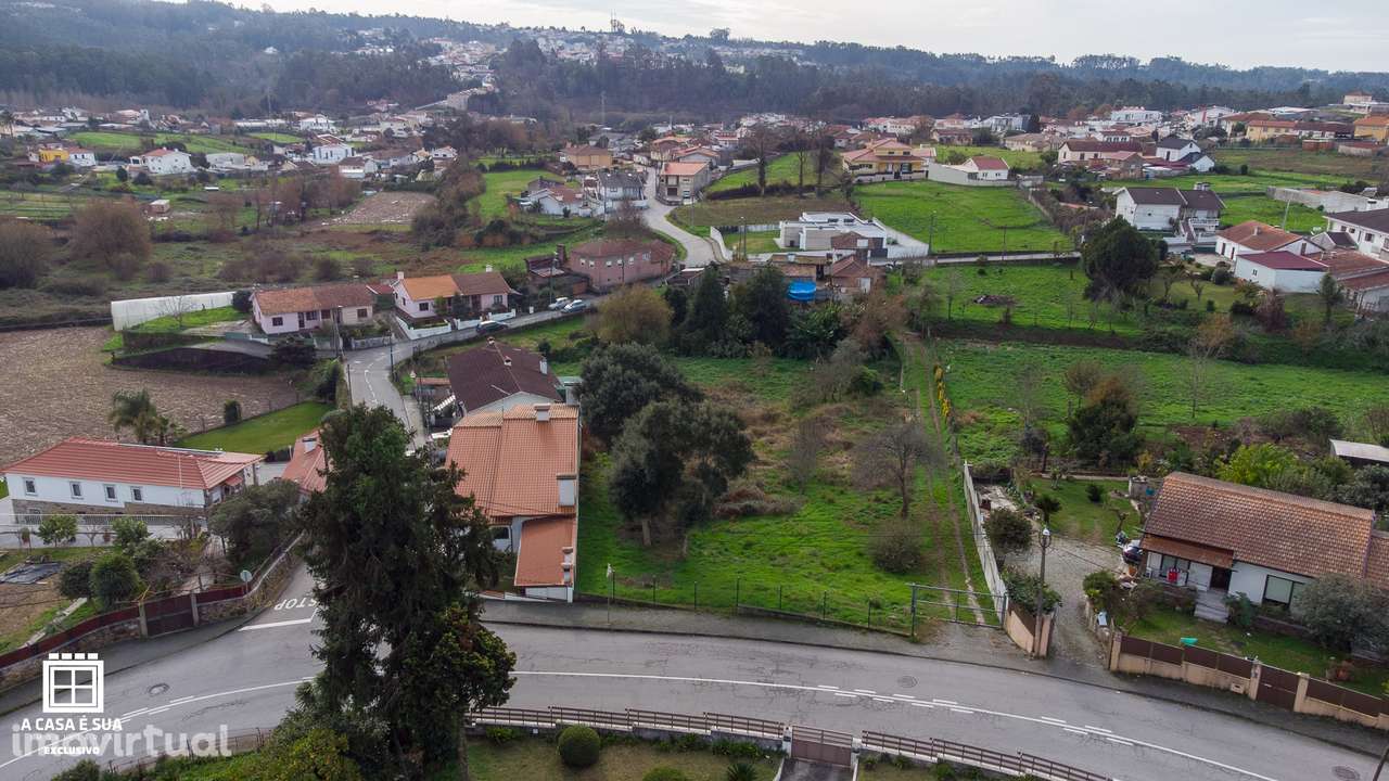 Terreno urbanizável c/ 4.334 m2 em Fornos, St. ª M.ª Feira - Exclusivo - Grande imagem: 2/15