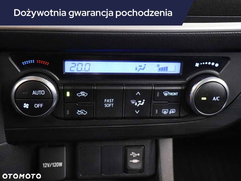 Toyota Auris - 17