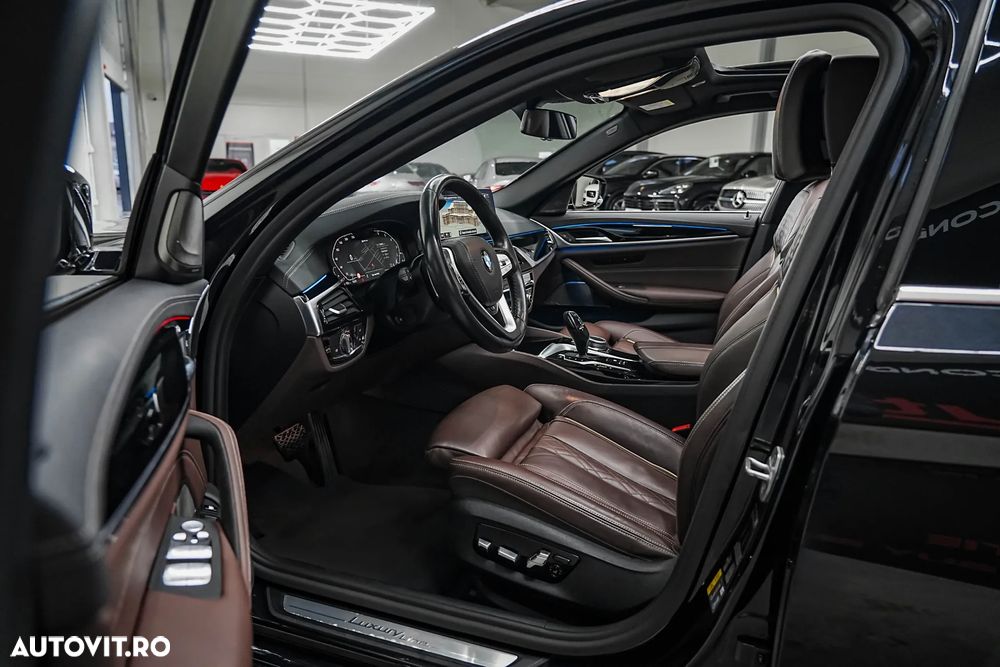 BMW Seria 5 530e Aut. Luxury Line - 9