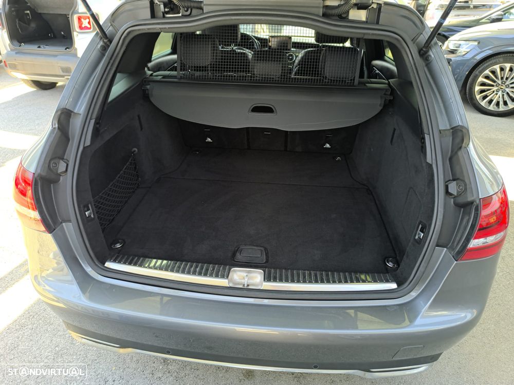 Mercedes-Benz C 220 - 11