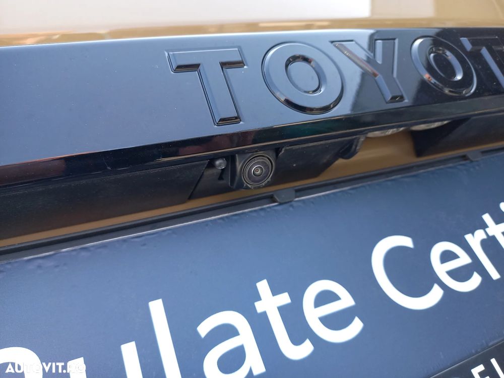 Toyota Land Cruiser - 11