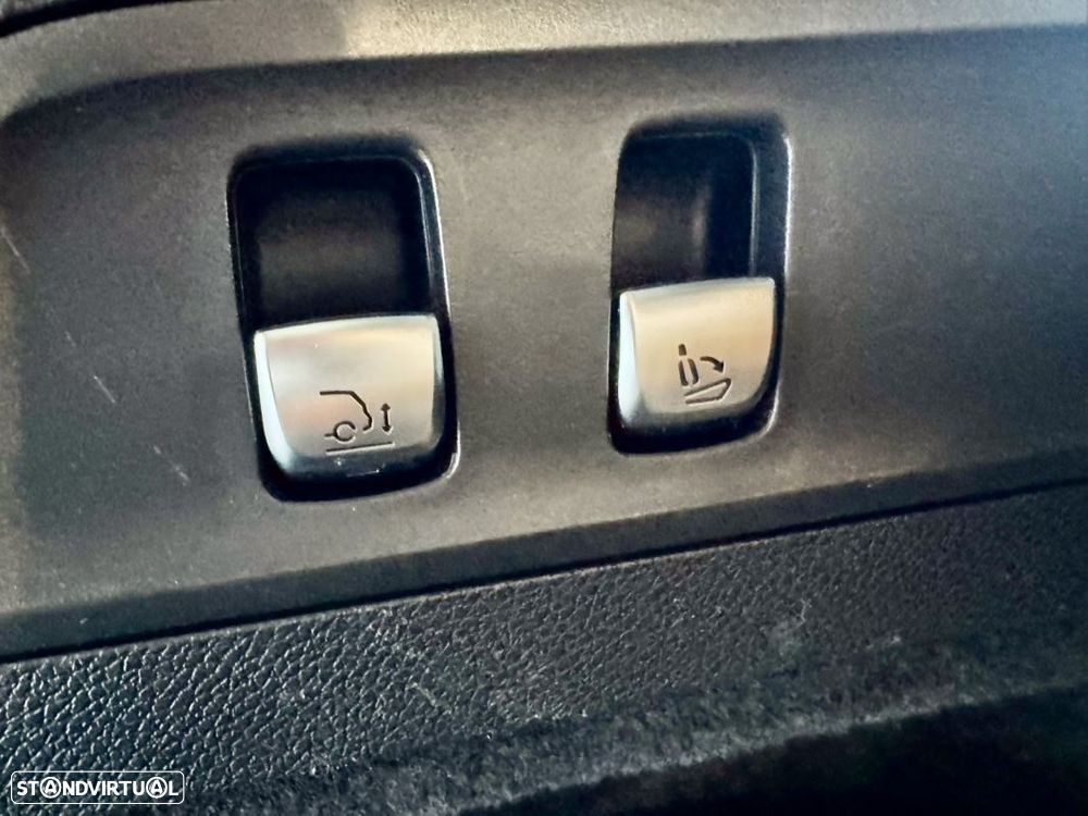 Mercedes-Benz GLC 300 e 4Matic - 20