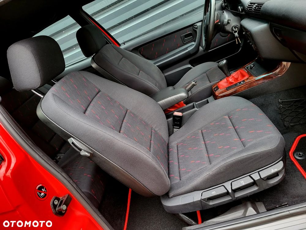 BMW Seria 3 316i - 8