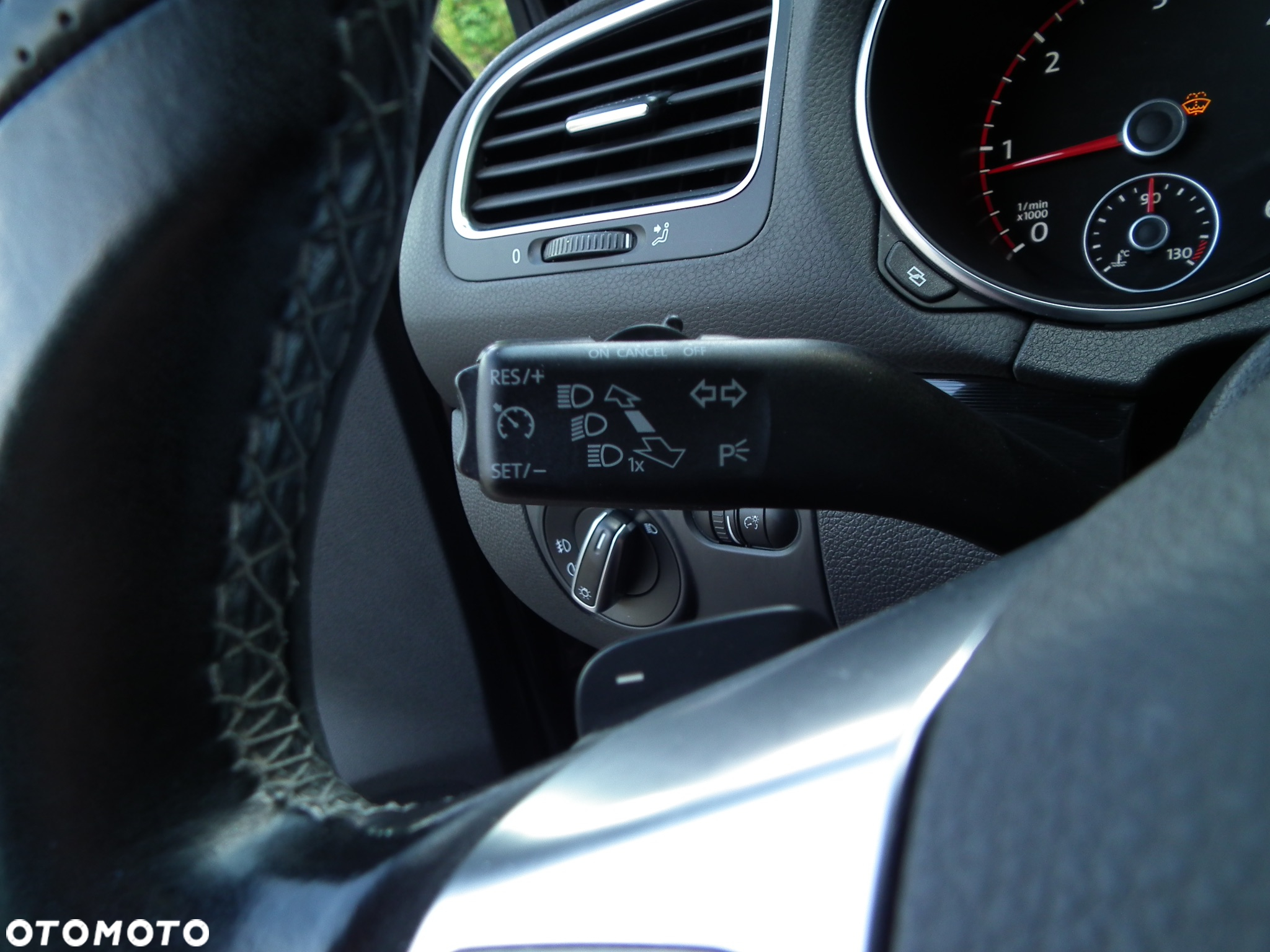 Volkswagen Golf VI 2.0 TDI GTD DSG - 18