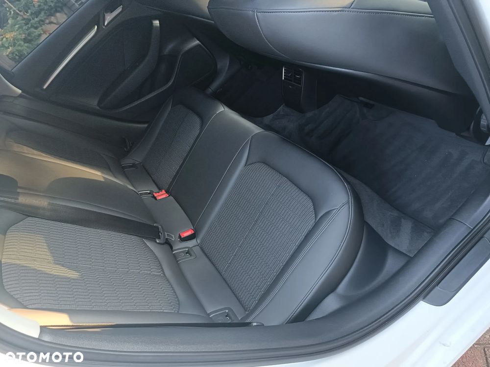 Audi A3 Sportback 1.8 TFSI Quattro Ambiente S tronic - 26