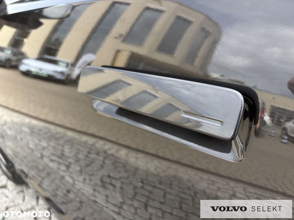 Volvo EX90 - 8
