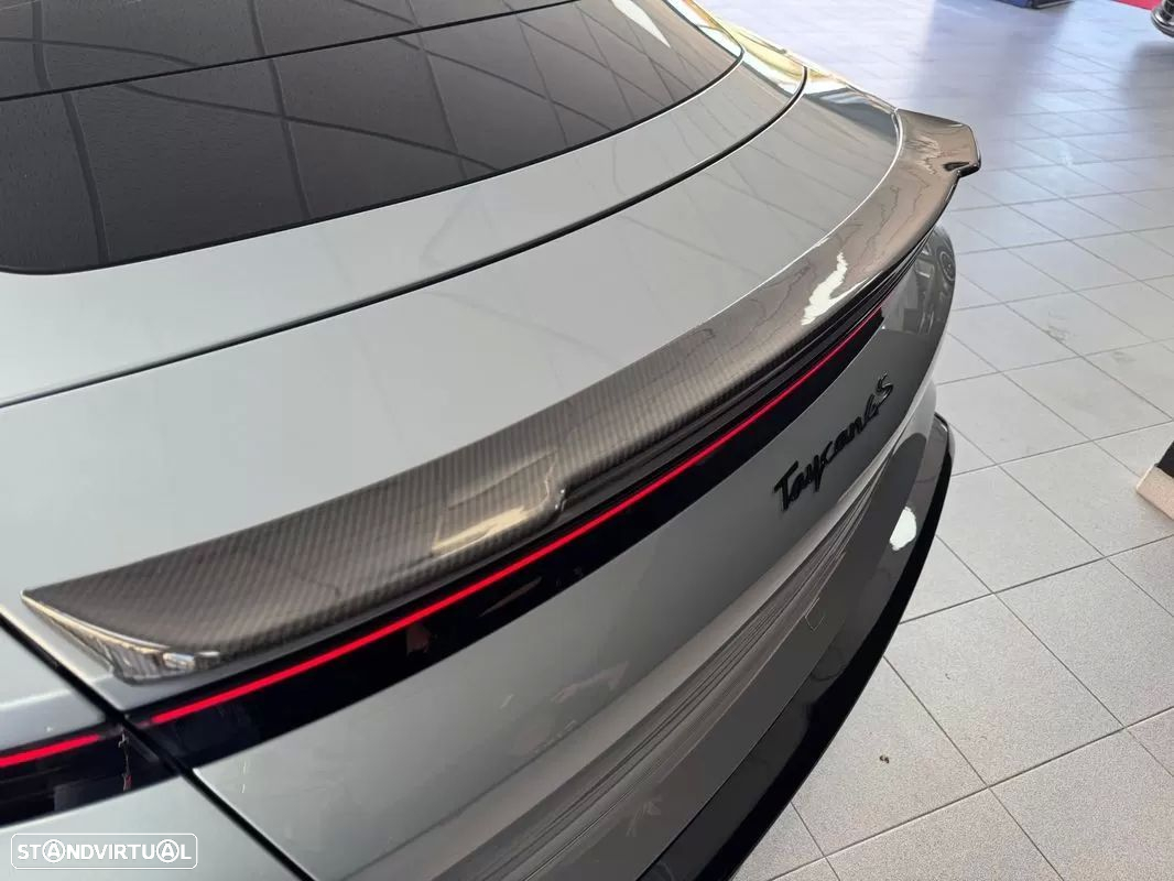 Porsche Taycan 4S - 20