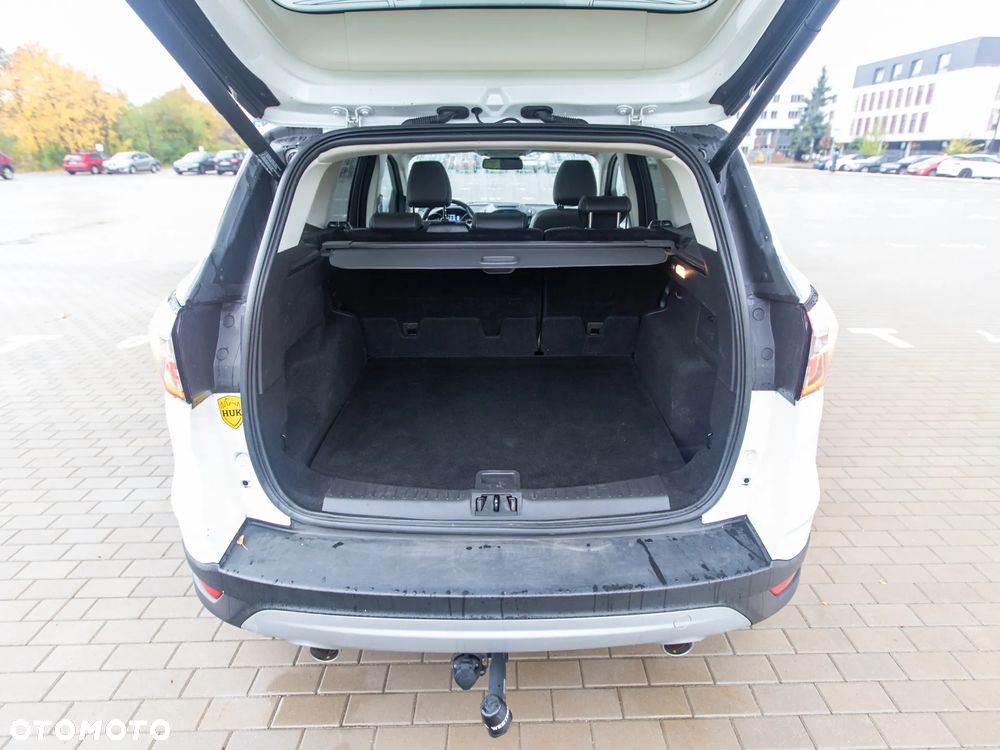 Ford Kuga 2.0 TDCi 4x4 Titanium - 18