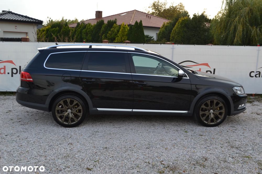 Volkswagen Passat Alltrack 2.0 TDI 4Motion DSG BlueMotion Tec - 17