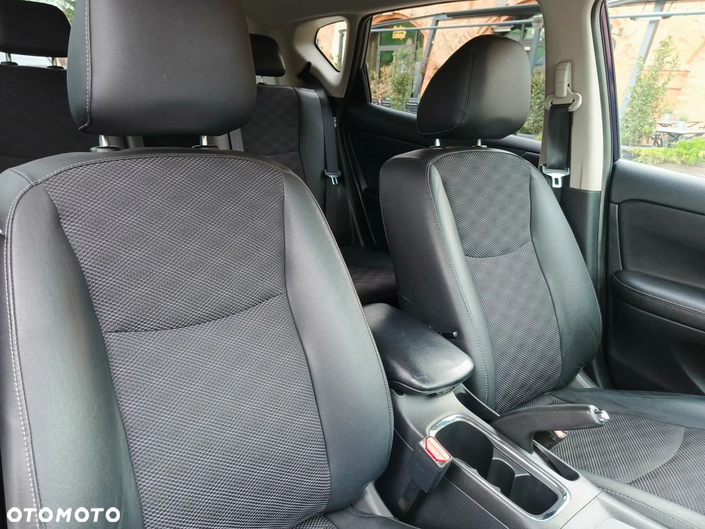 Nissan Pulsar 1.2 DIG-T N-Connecta EU6 - 30