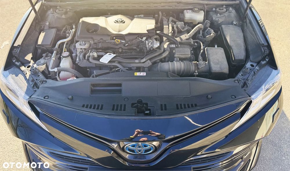 Toyota Camry 2.5 Hybrid Comfort CVT - 34