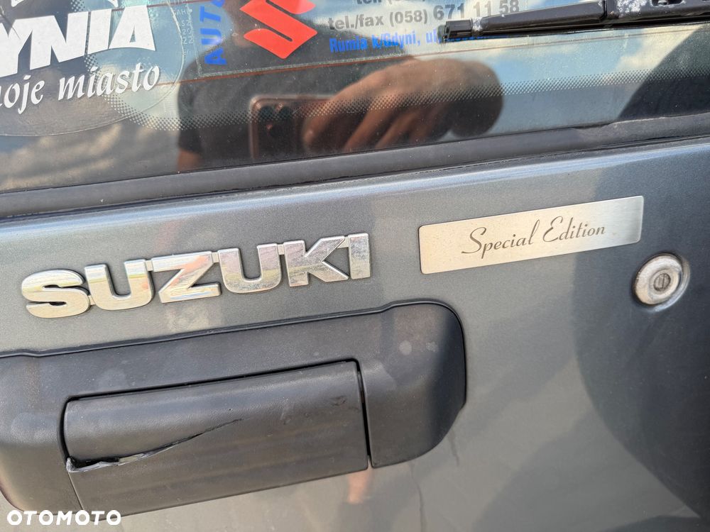 Suzuki Grand Vitara 2.0 Special Edition - 24