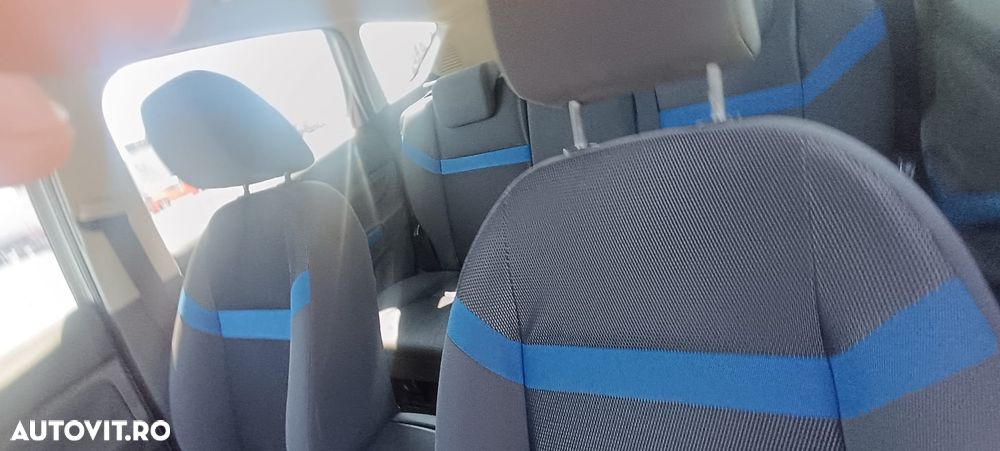 Ford Kuga 2.0 TDCi 4x4 Titanium - 11