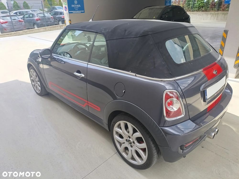 Mini Cooper S 2012 photo 4