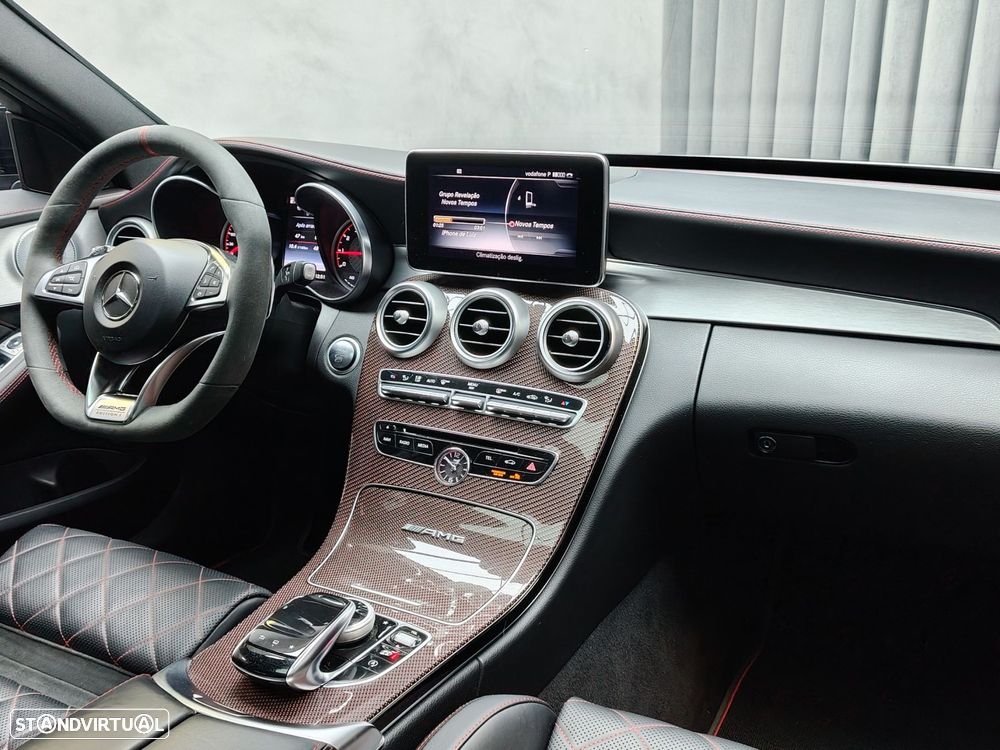 Mercedes-Benz C 63 AMG S - 11