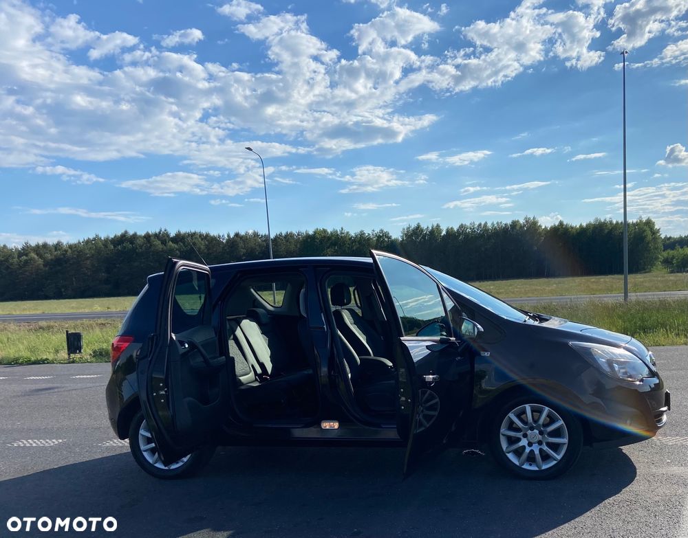 Opel Meriva 1.4 T Cosmo - 11