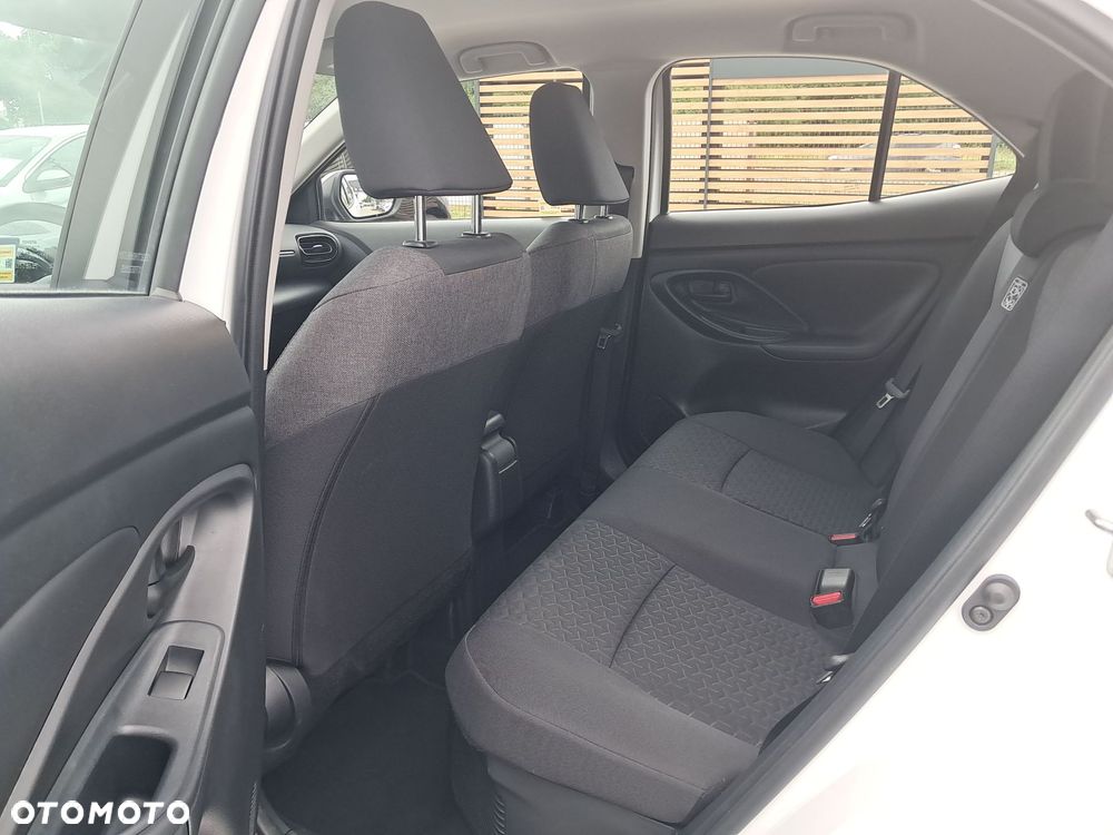 Toyota Yaris Cross Hybrid 1.5 Comfort - 12