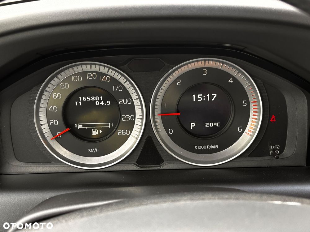 Volvo XC 60 D4 Geartronic Momentum - 29