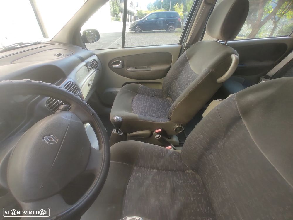 Renault Scénic 1.4 16V Dynamique - 6