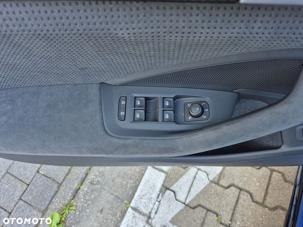 Skoda Superb 1.5 TSI mHEV Sportline DSG - 17