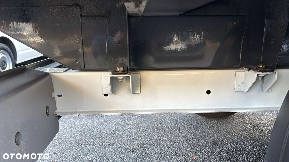 Volkswagen Transporter T5 - 27