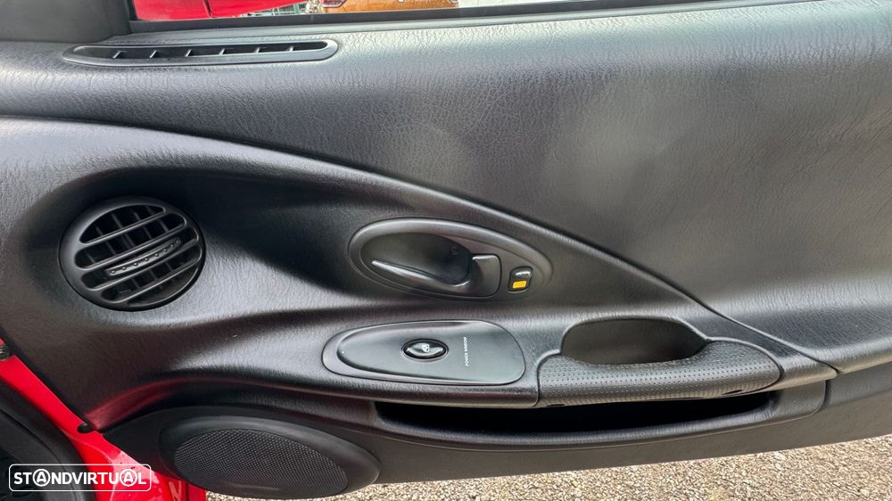 Hyundai Coupe 1.6 16V FX - 19