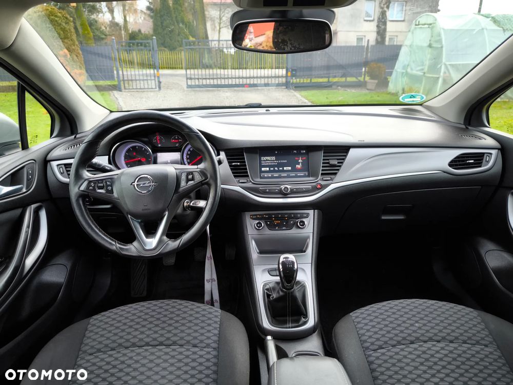 Opel Astra 1.4 Turbo Dynamic - 11