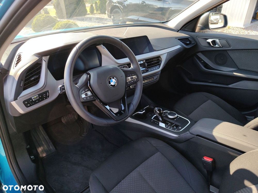 BMW Seria 1 118i Advantage - 11