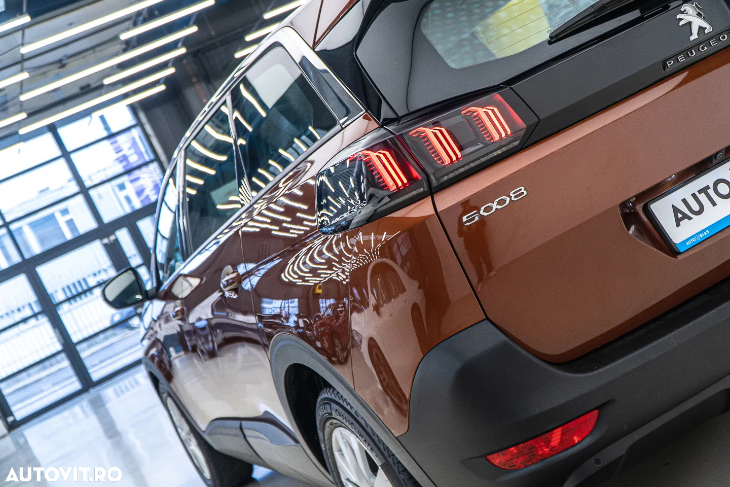 Peugeot 5008 1.2 Puretech Turbo s&s EAT8 Allure - 35