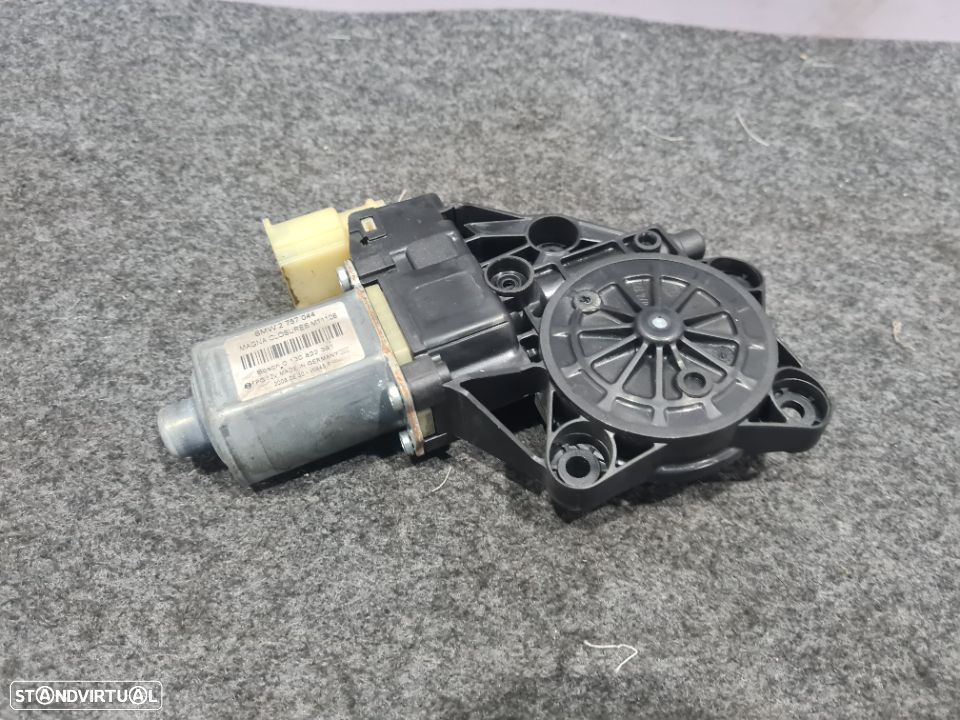 MOTOR SISTEMA ELEVADOR VIDROS FRENTE FRONTAL DIREITO BOSCH 0130822381 MINI COOPER ONE R56 - 1