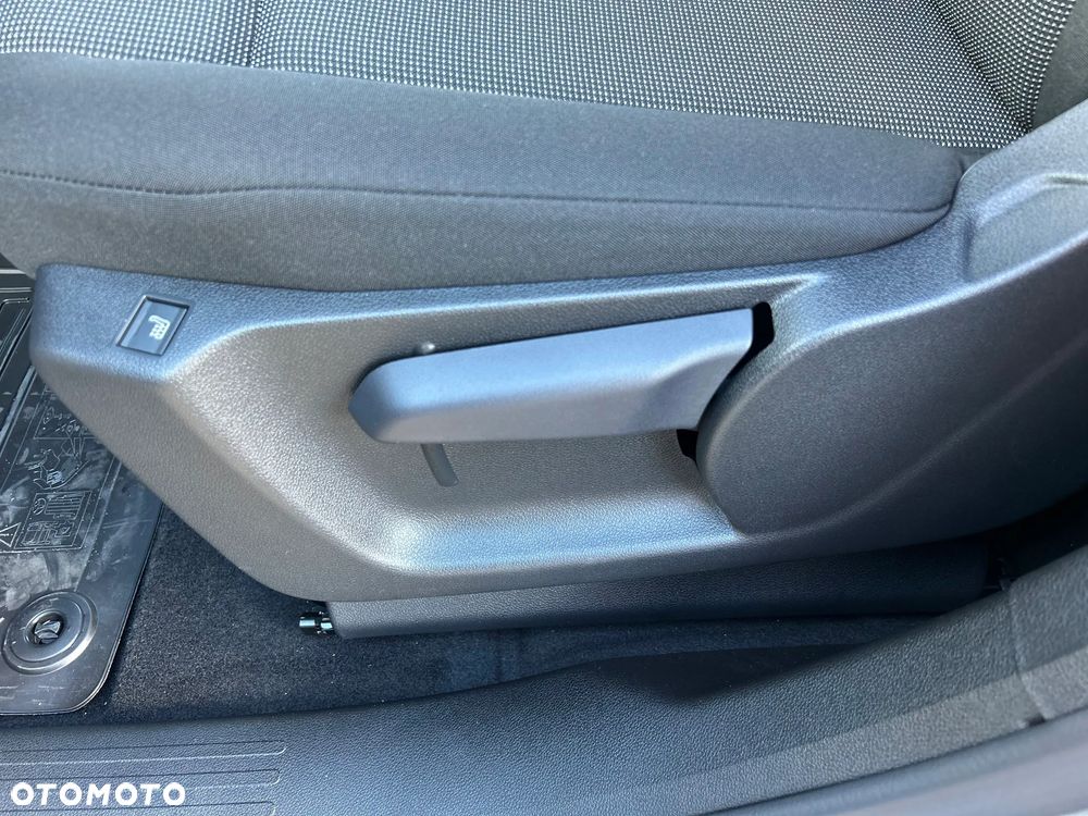 Toyota Proace City - 40