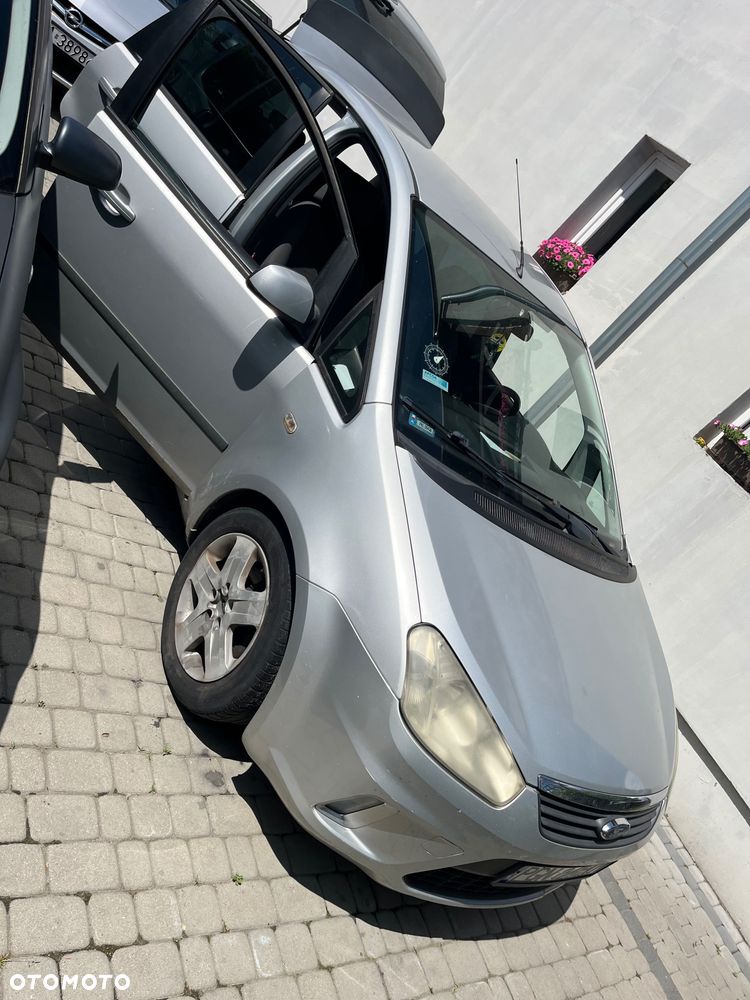 Ford C-MAX - 3