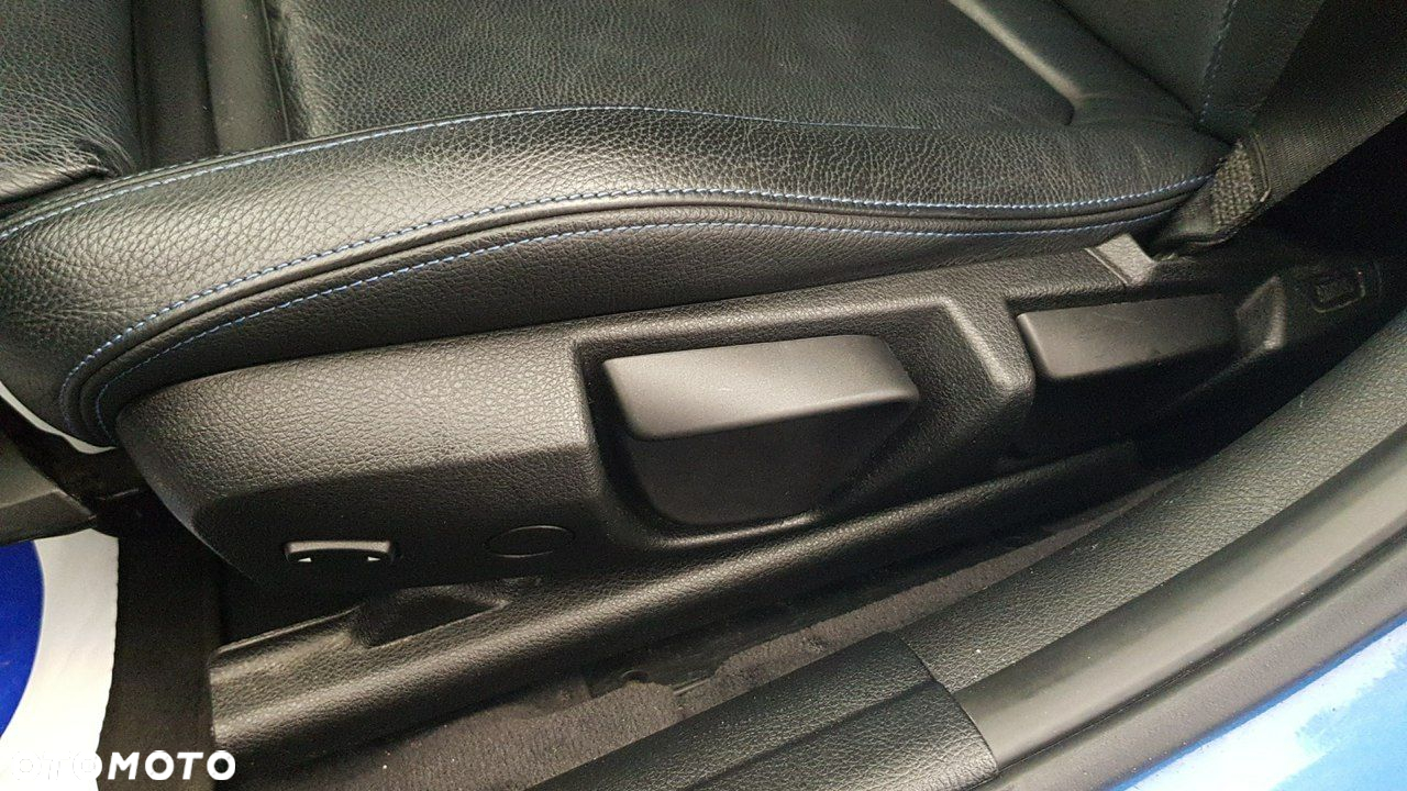 BMW Seria 3 - 32