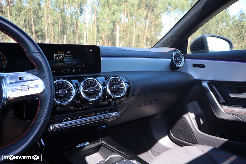 Mercedes-Benz CLA 250 e - 20
