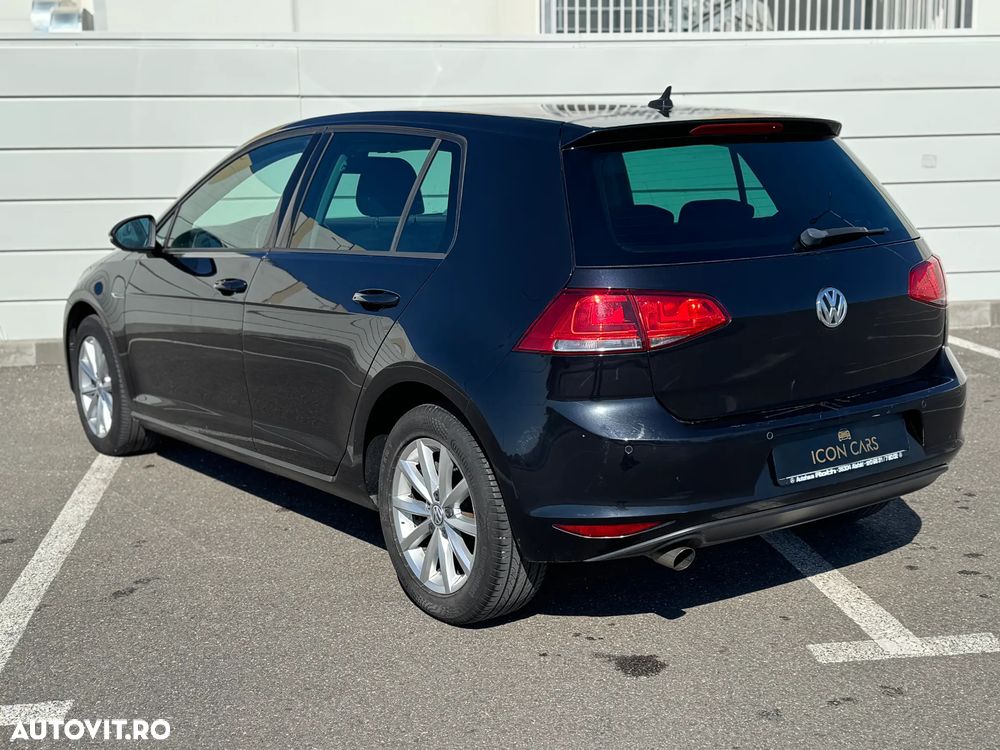 Volkswagen Golf 1.6 TDI BlueMotion Technology DSG Lounge - 4