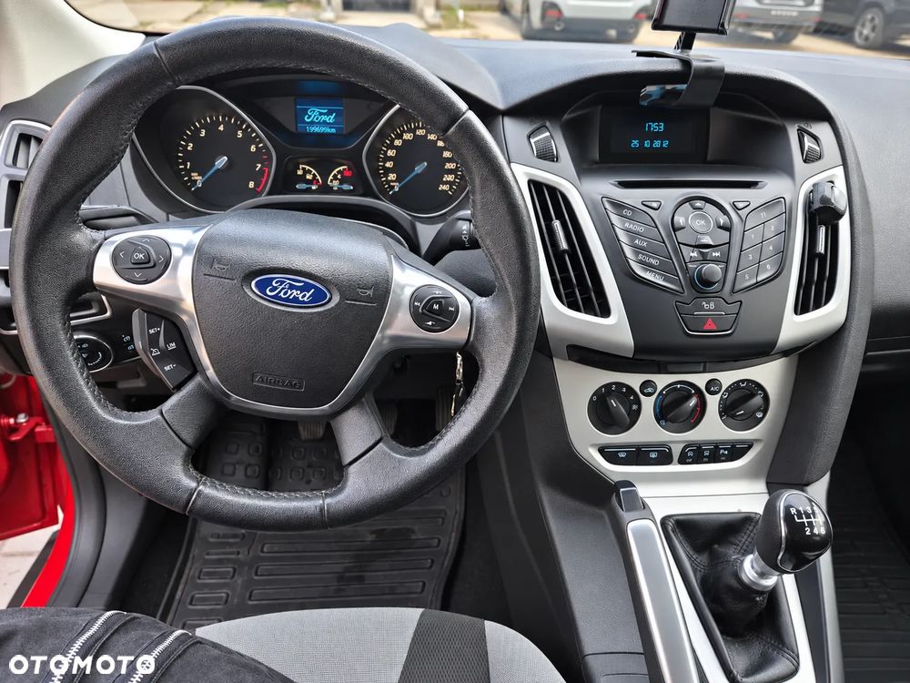 Ford Focus 1.0 EcoBoost Edition - 16