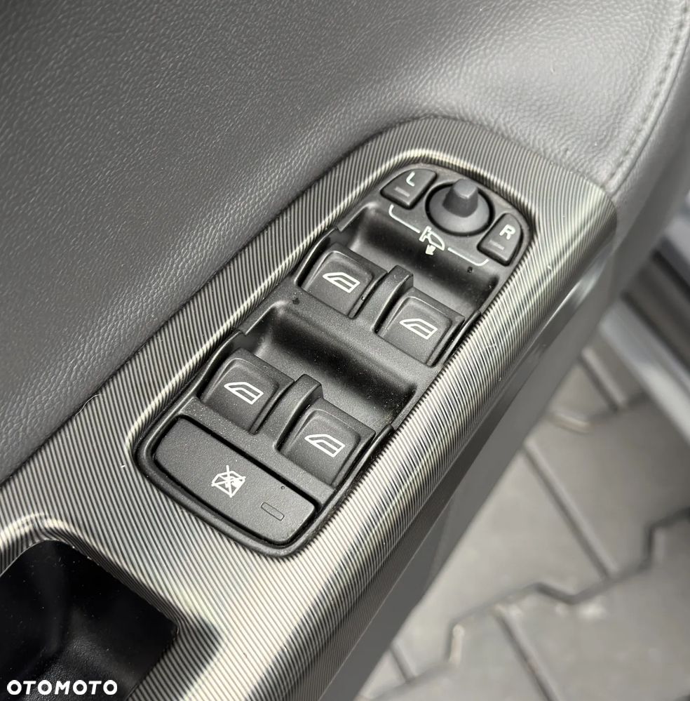 Volvo V50 T5 RDesign - 16