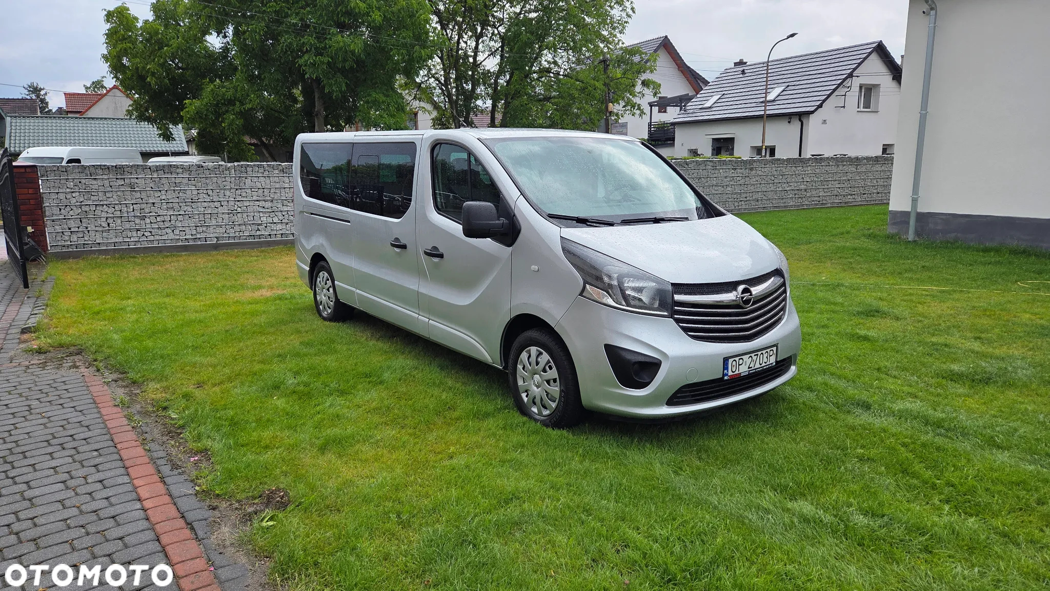 Opel Vivaro - 2