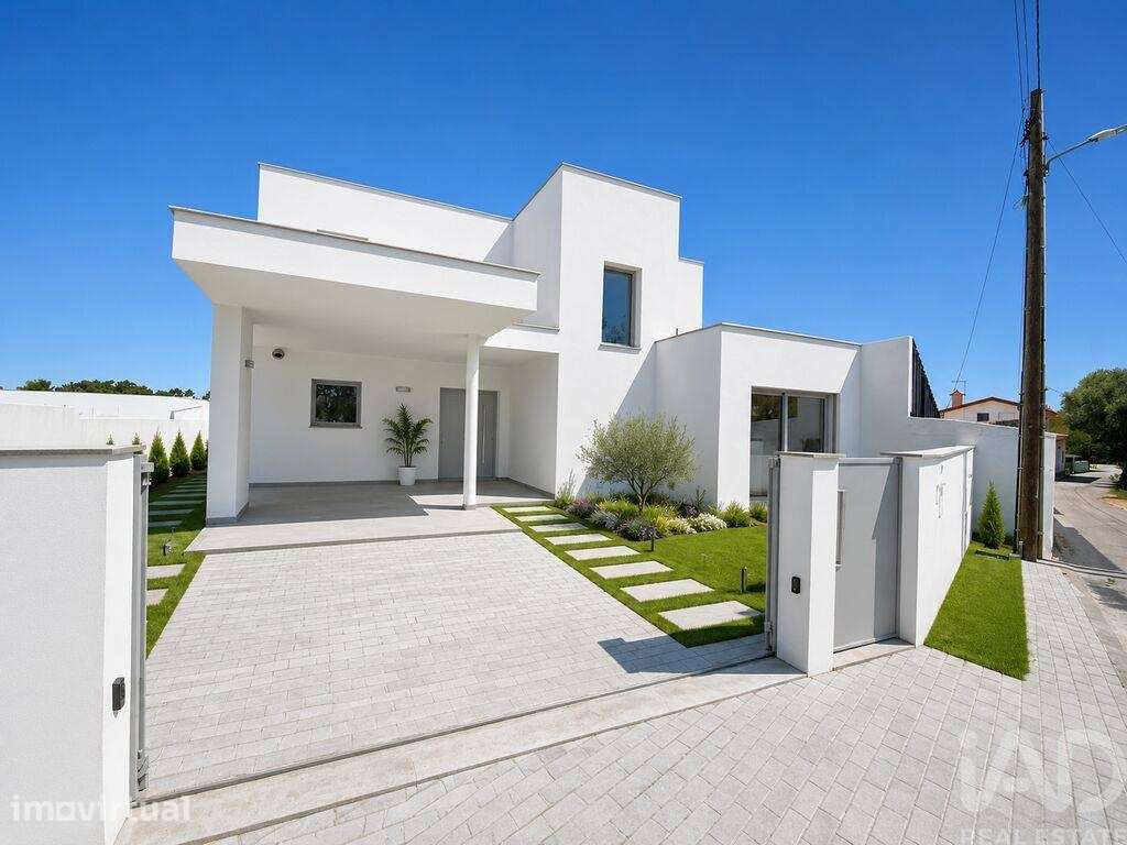 Casa / Villa T4 em São Martinho do Porto de 154 m2 - Grande imagem: 2/32
