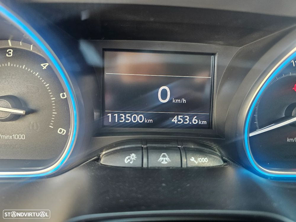 Peugeot 2008 e-HDi FAP 115 STOP & START Allure - 15