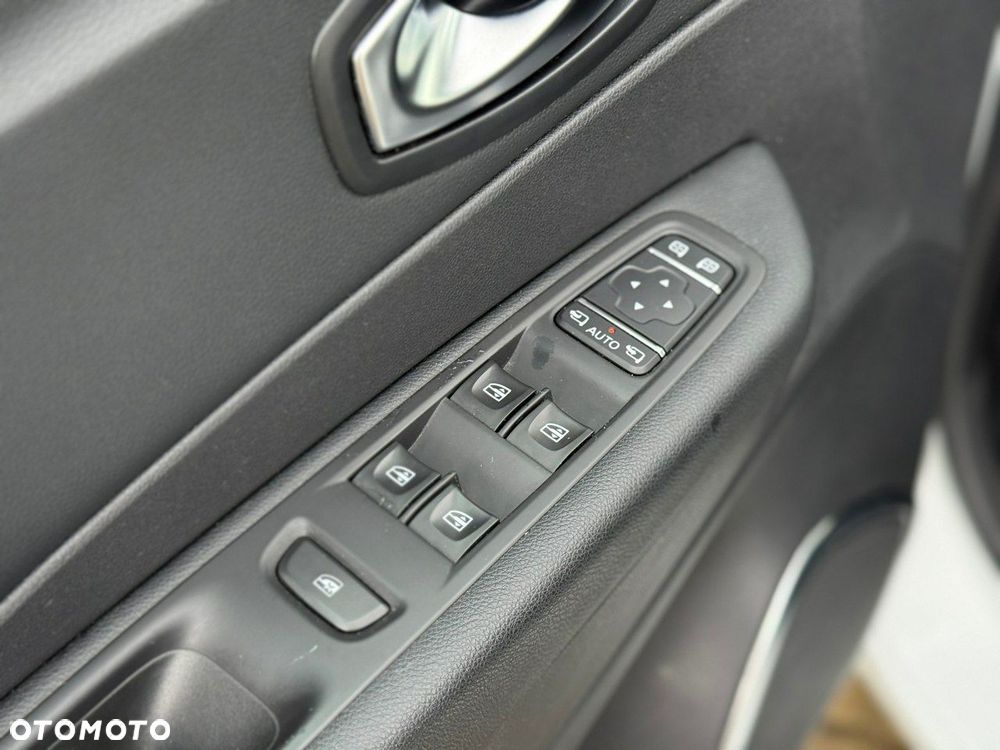 Renault Captur 1.3 TCe Intens EDC - 19