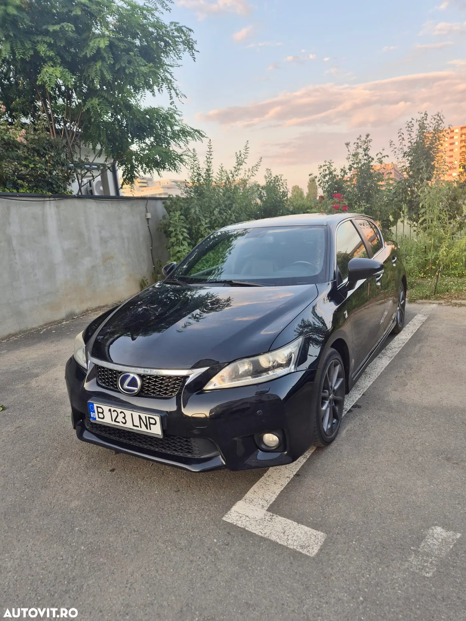 Lexus CT 200h Aut. F-Sport - 3