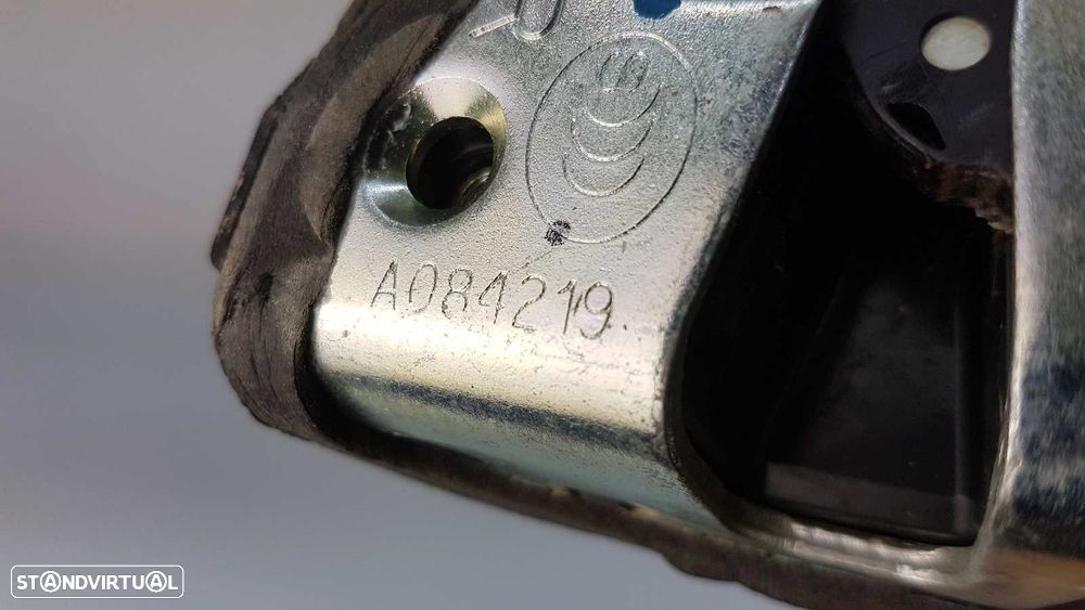 FECHADURA PORTA TRASEIRA DIREITA TOYOTA AURIS HYBRID BUSINESS - 2