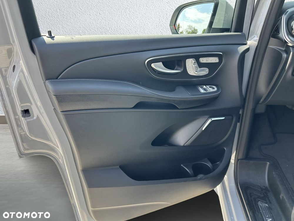 Mercedes-Benz Klasa V 300 d 4-Matic 9G-Tronic Exclusive (ekstra d³) - 13