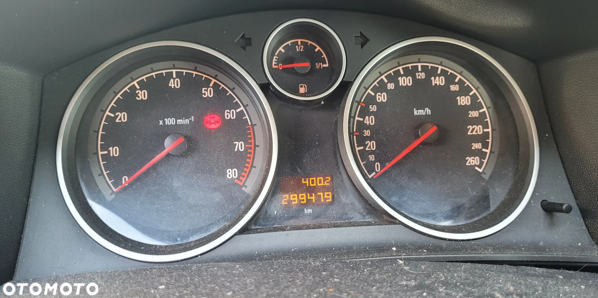 Opel Astra GTC 1.6 - 16