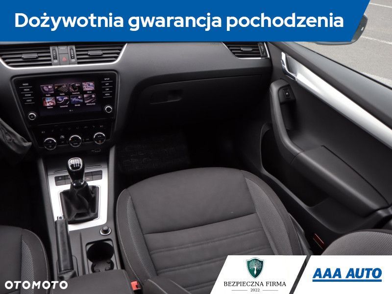 Skoda Octavia - 10
