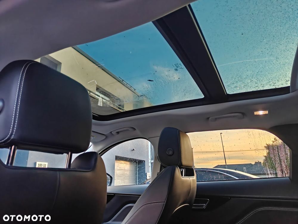 Jaguar F-Pace 2.0 i4D AWD R-Sport - 8