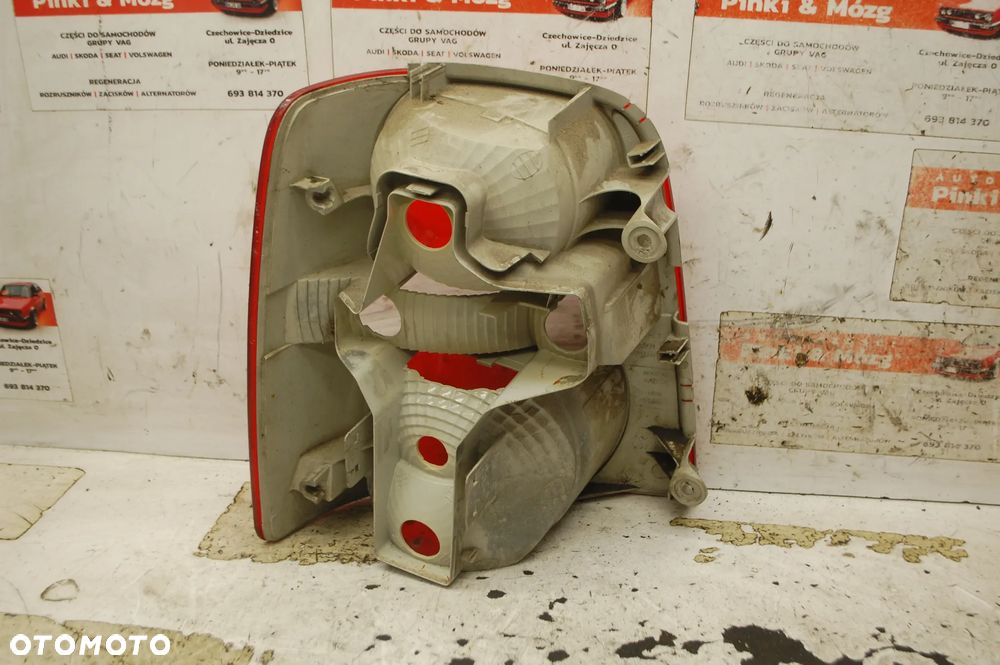 LAMPA PRAWY LEWY TYŁ TYLNA VW TOURAN I 1T0945096C 1T0945095F 1T0945096F 1T0945096 - 10